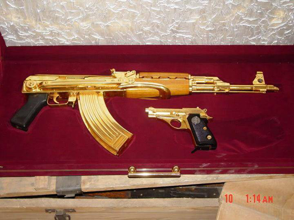 armas de ouro de saddam3
