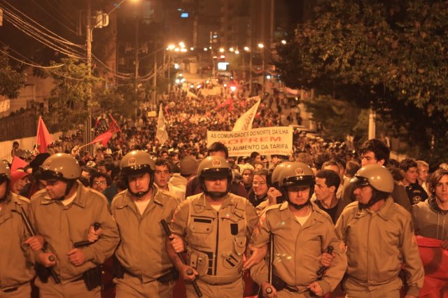 florianopolis manifestacoes