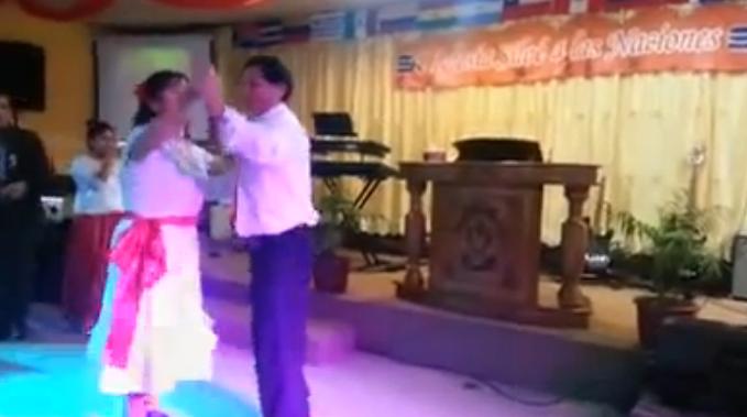 pecado baile na igreja