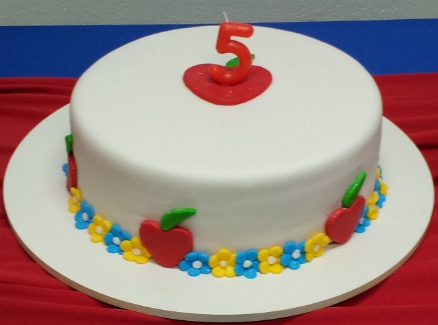 bolo_juju_5_anos