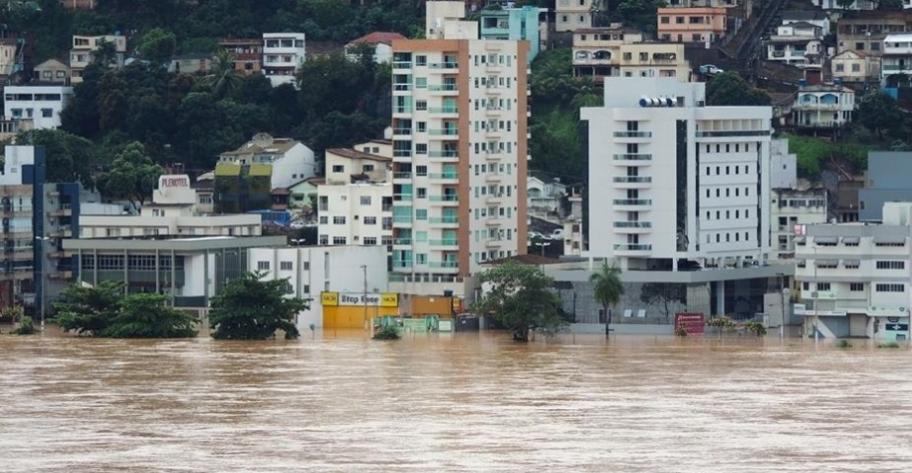 colatina cheia dez13