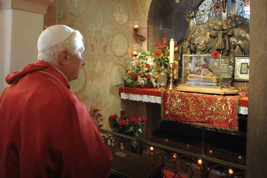 papa venera caveira sao venceslau3