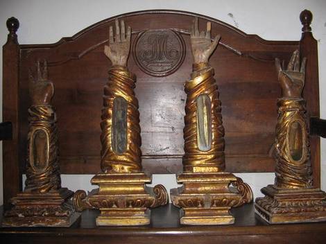 reliquia braco santo2